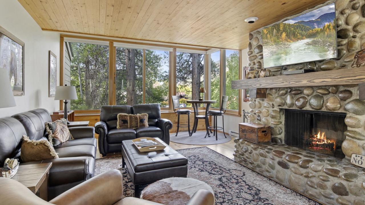 Photo of Livingroom in Moose Wilson Road