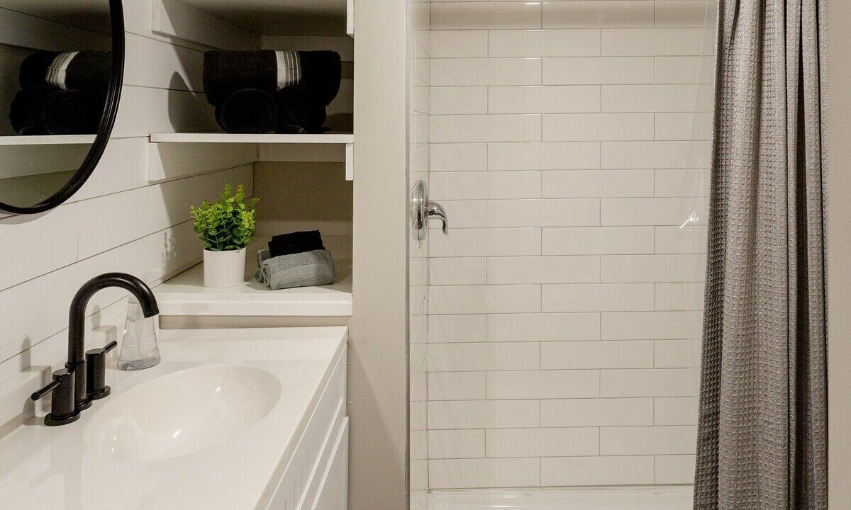 Photo of Bathroom in Riverview