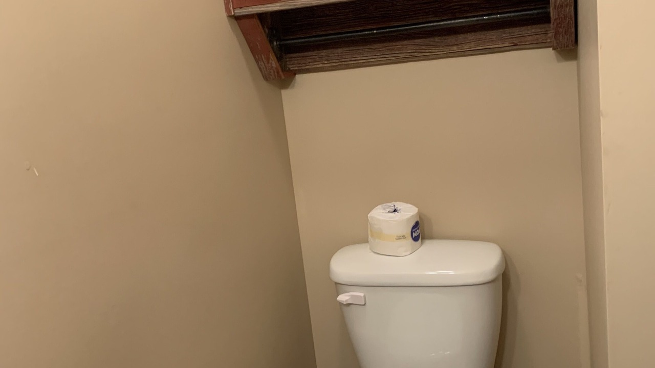 Photo of Bathroom in Pauline