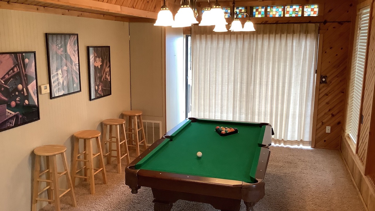 Photo of Bedroom in Grove