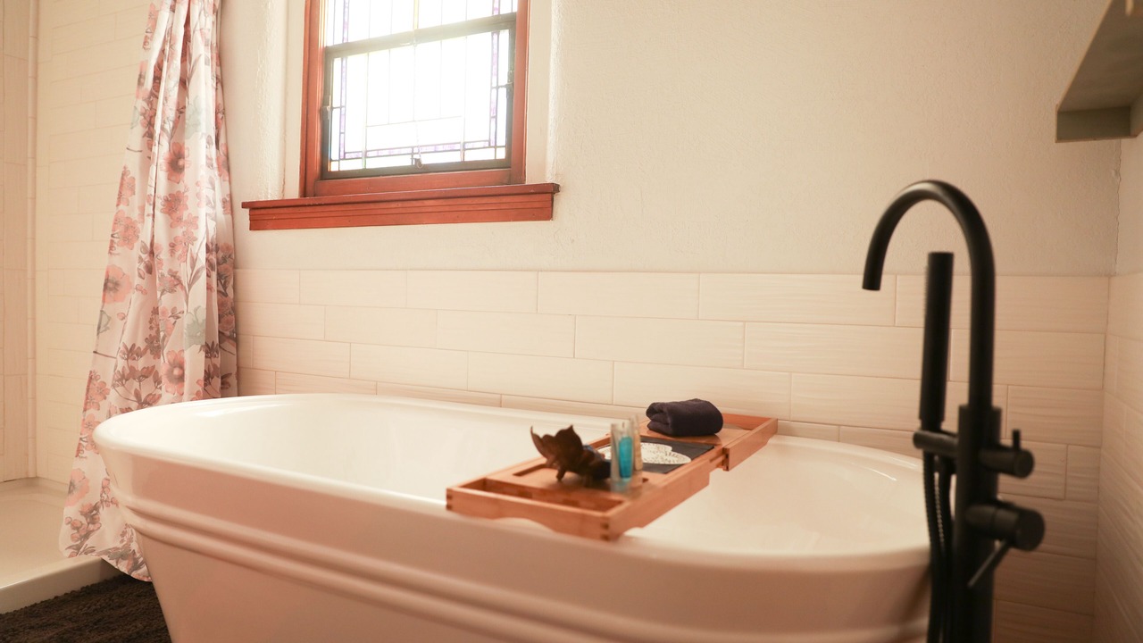 Photo of Bathroom in Wa Keeney