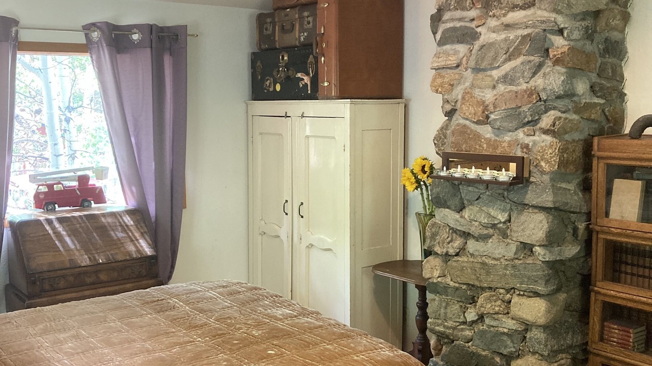 Photo of Bedroom in Eldora