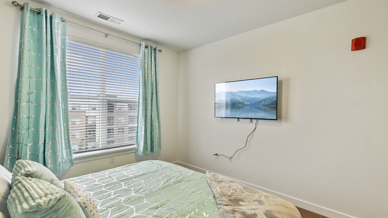 Photo of Bedroom in Draper