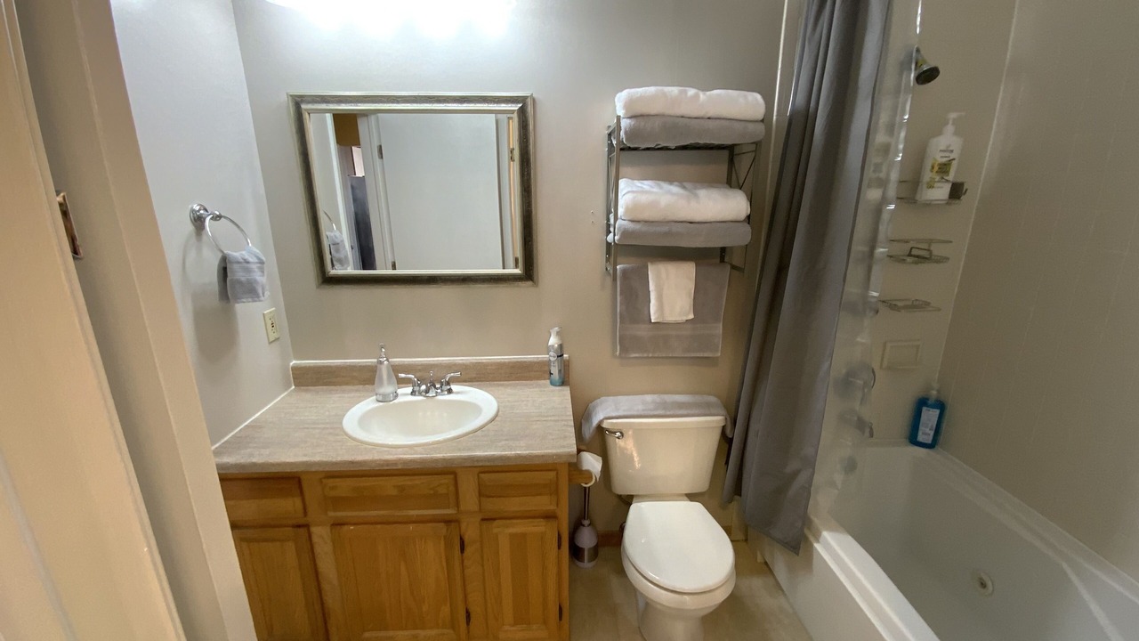 Photo of Bathroom in Old Market