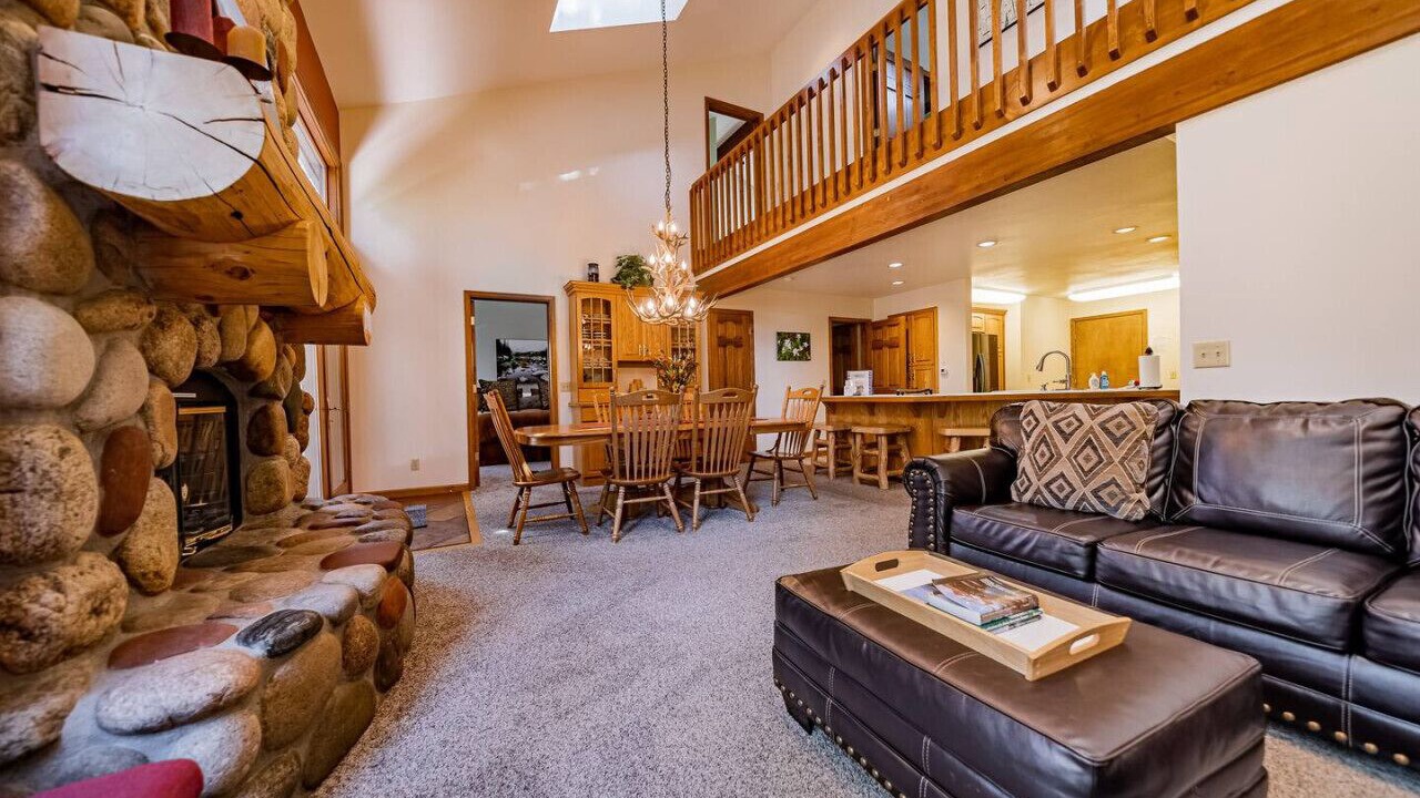 Photo of Livingroom in Aspen Brook