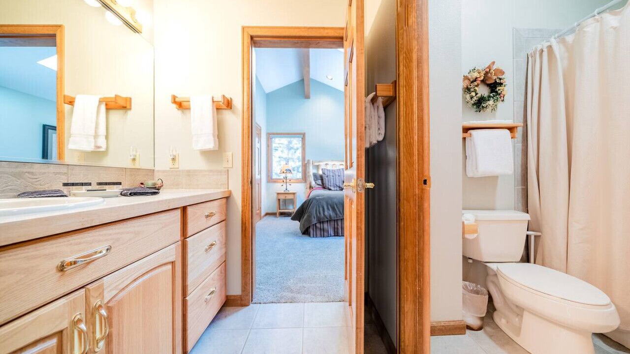 Photo of Bathroom in Aspen Brook