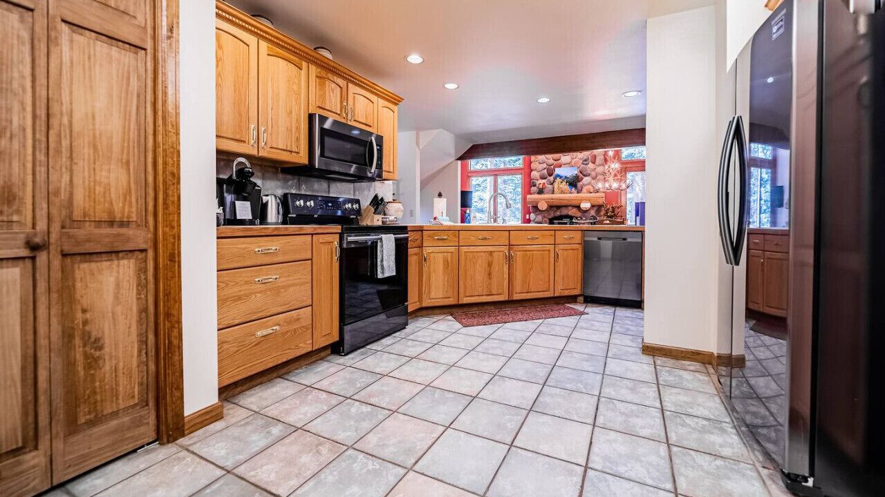 Photo of Kitchen in Aspen Brook