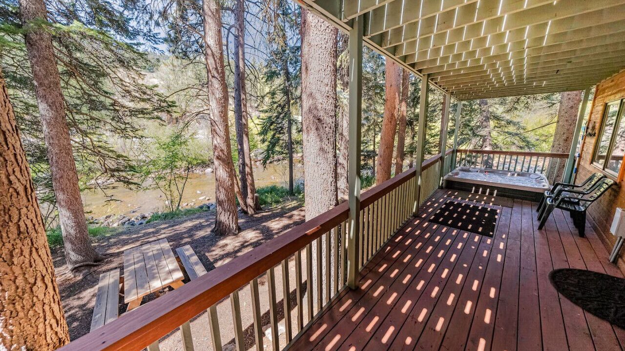 Photo of Patio Balcony in Aspen Brook