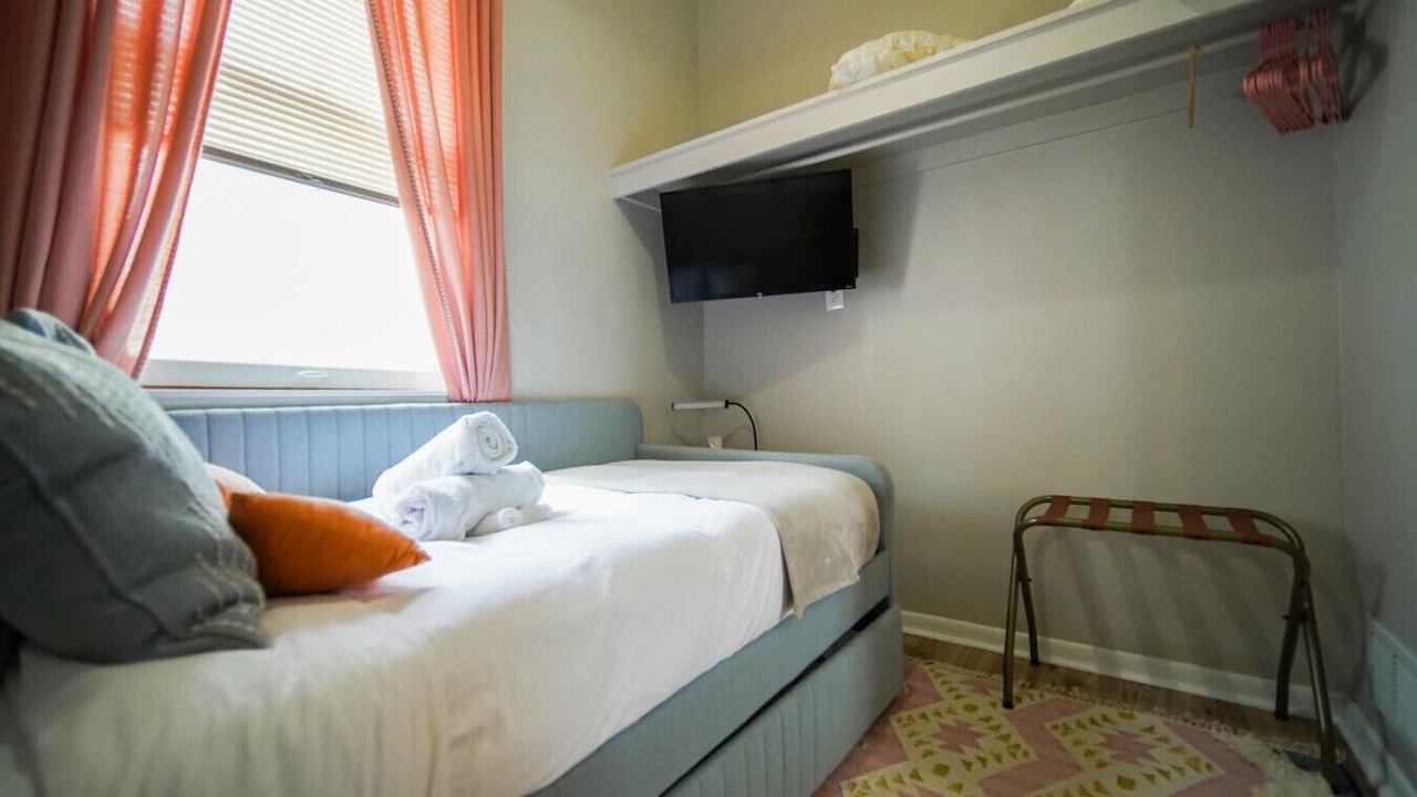 Photo of Bedroom in Southeast Omaha