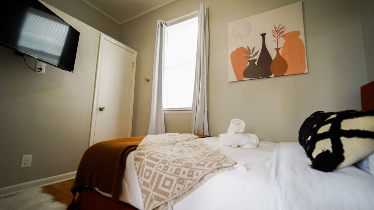 Photo of Bedroom in Southeast Omaha
