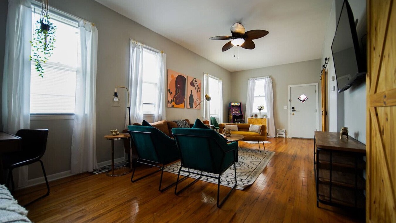 Photo of Livingroom in Southeast Omaha