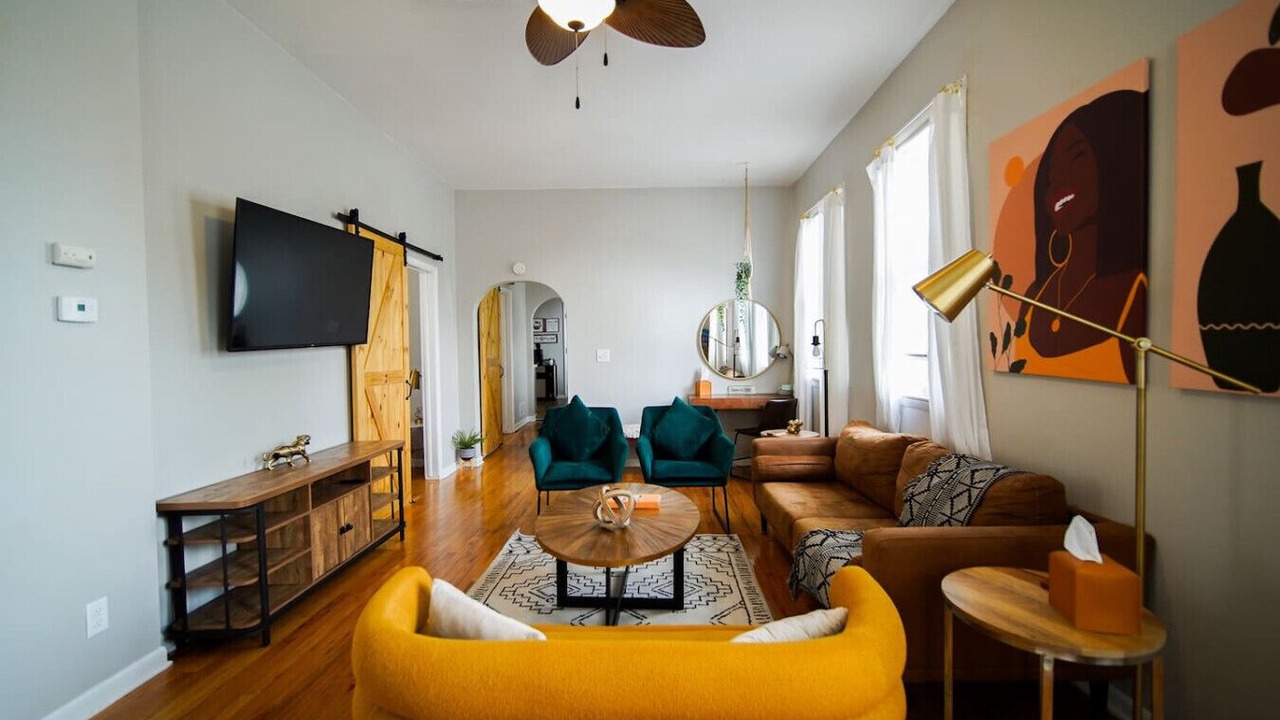 Photo of Livingroom in Southeast Omaha