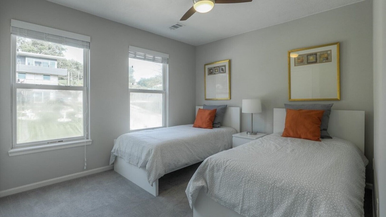 Photo of Bedroom in Westside North