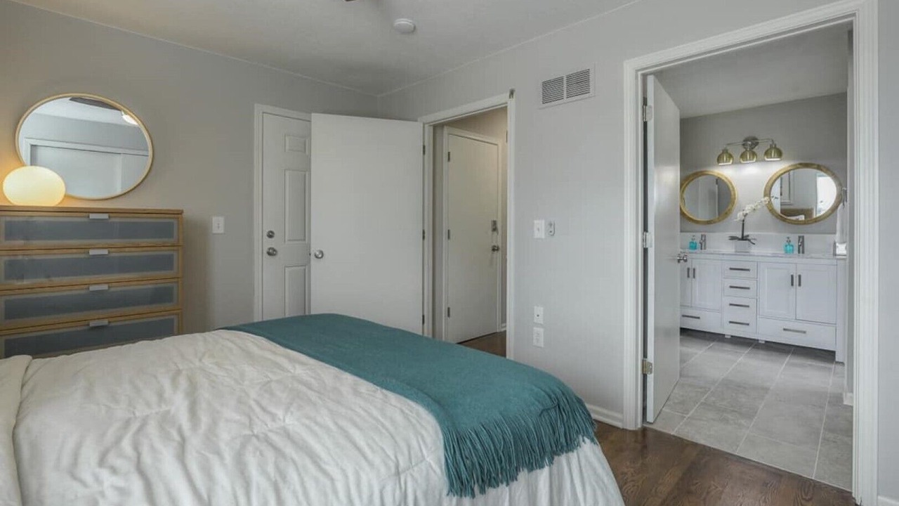 Photo of Bedroom in Westside North
