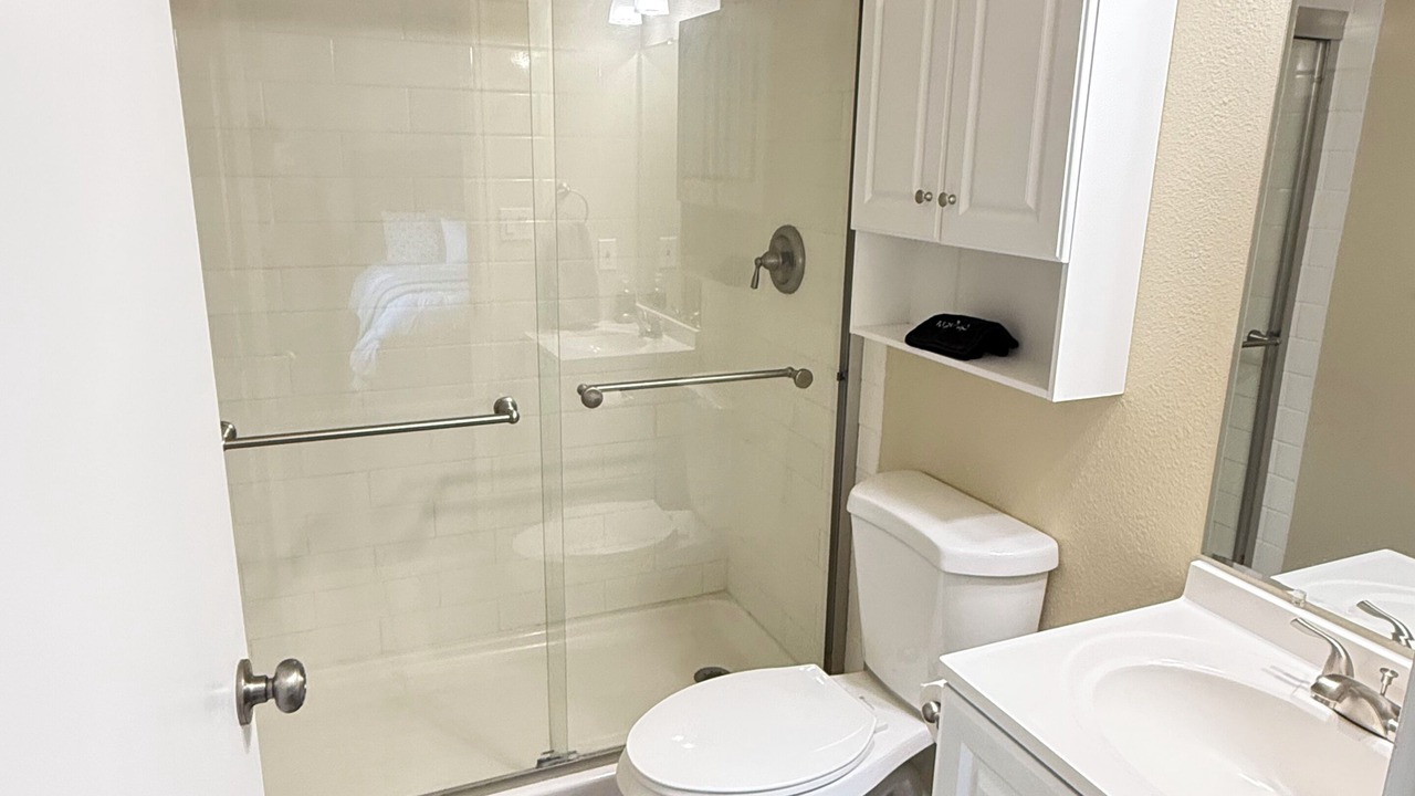 Photo of Bathroom in Palisade