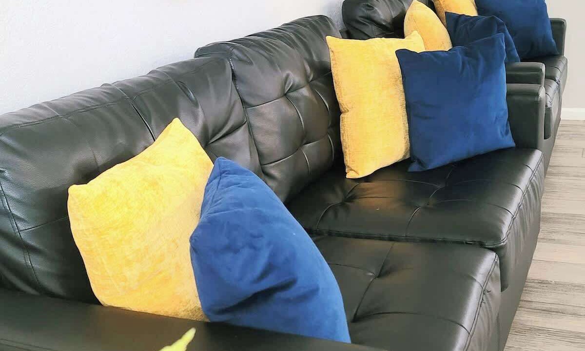 Photo of Livingroom in Northglenn