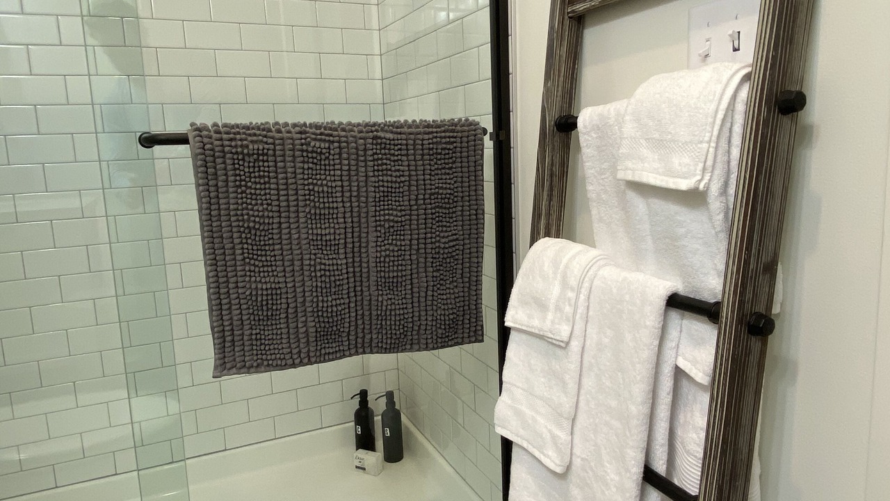 Photo of Bathroom in Westside North