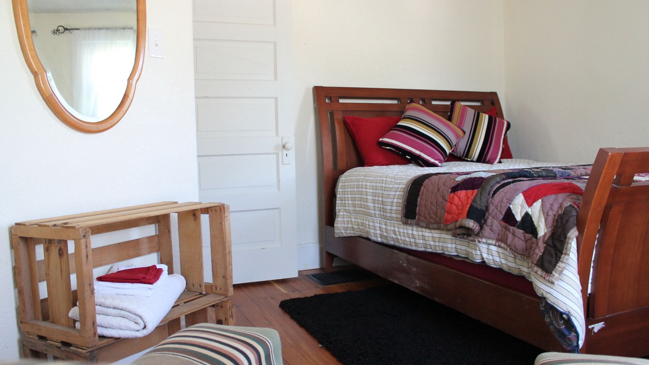 Photo of Bedroom in Hamilton