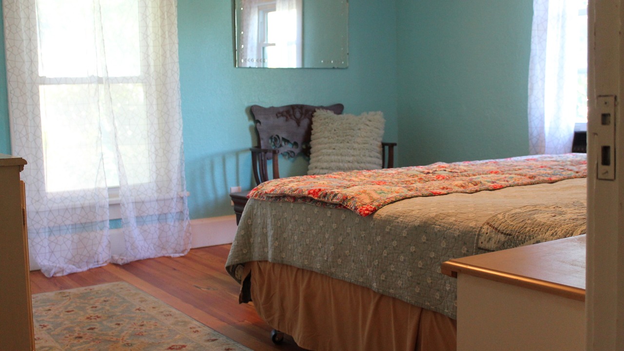 Photo of Bedroom in Hamilton