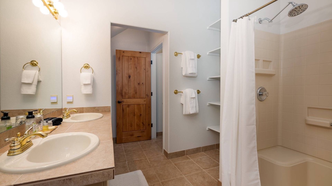 Photo of Bathroom in Pagosa Springs