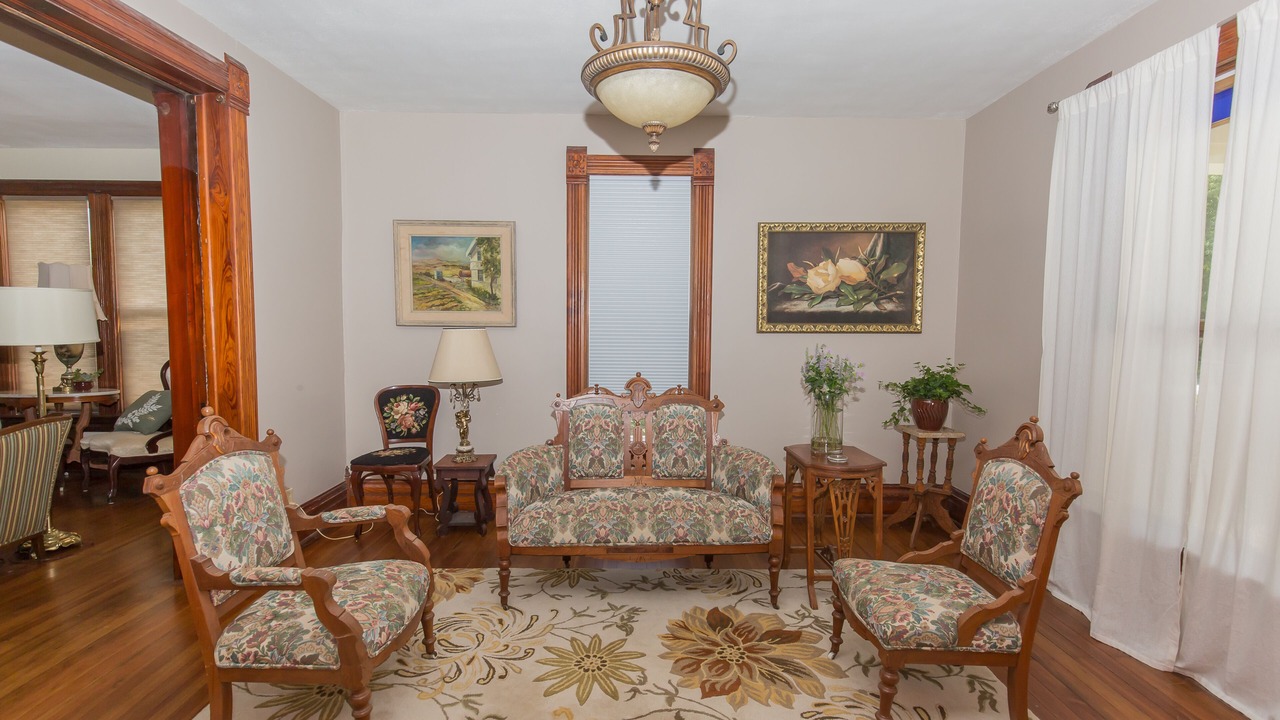 Photo of Livingroom in Marquette