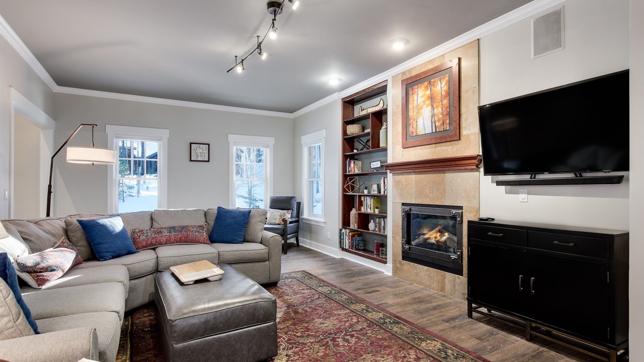 Photo of Livingroom in Warrior's Mark