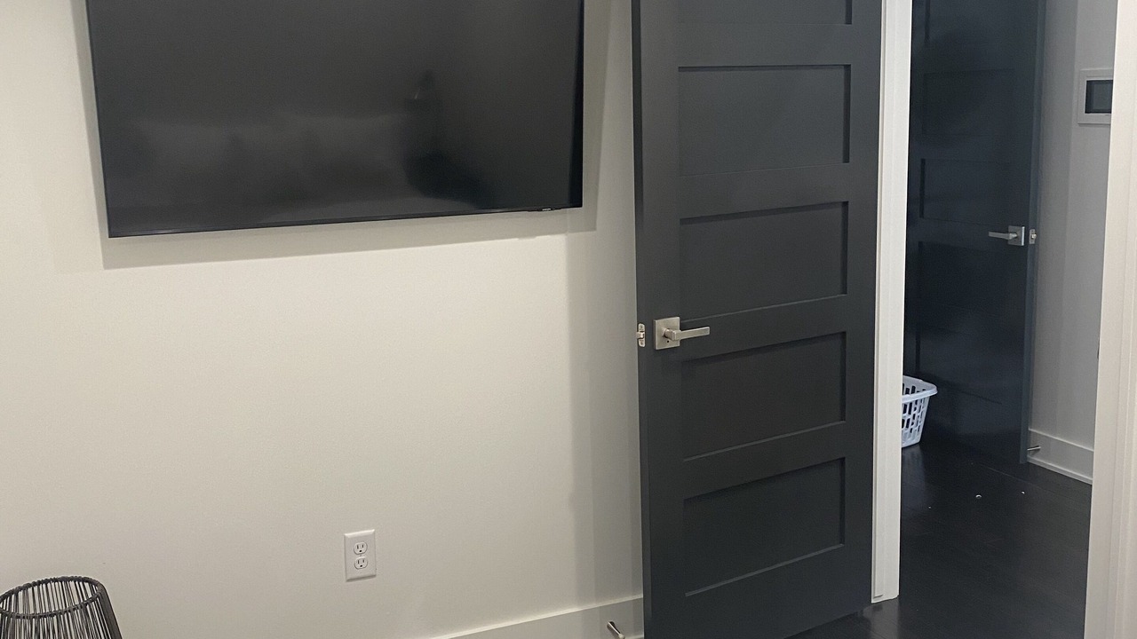 Photo of Bedroom in Downtown Lincoln