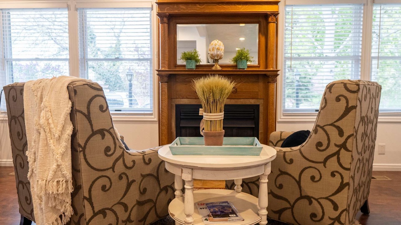 Photo of Livingroom in Draper