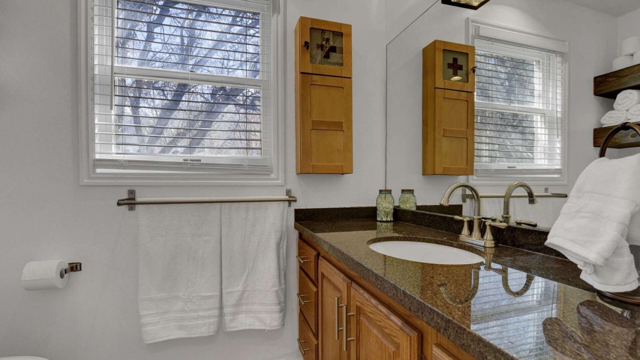 Photo of Bathroom in Draper