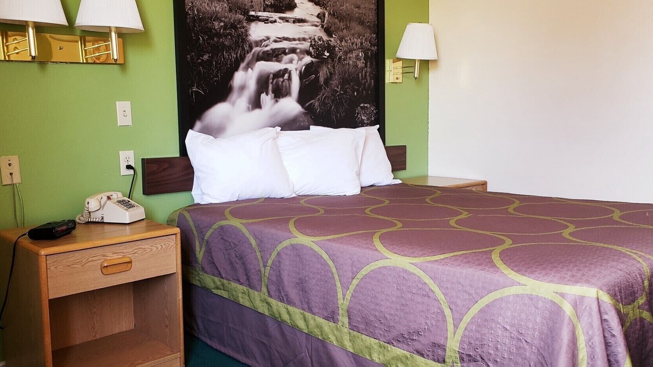 Photo of Bedroom in Vernal