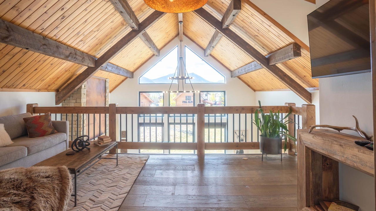 Photo of Livingroom in Estes Park