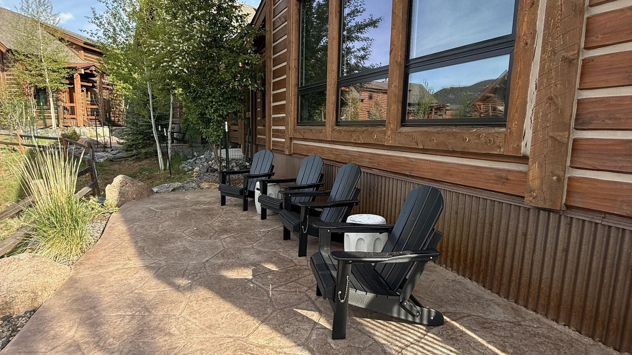 Photo of Patio Balcony in Estes Park