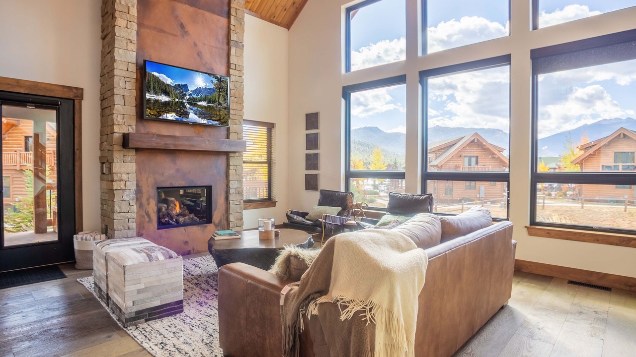 Photo of Livingroom in Estes Park
