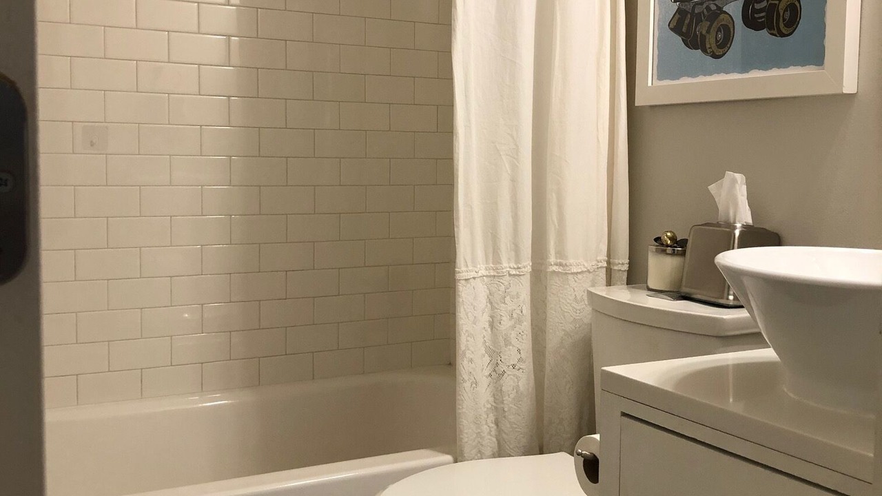 Photo of Bathroom in Green Meadows