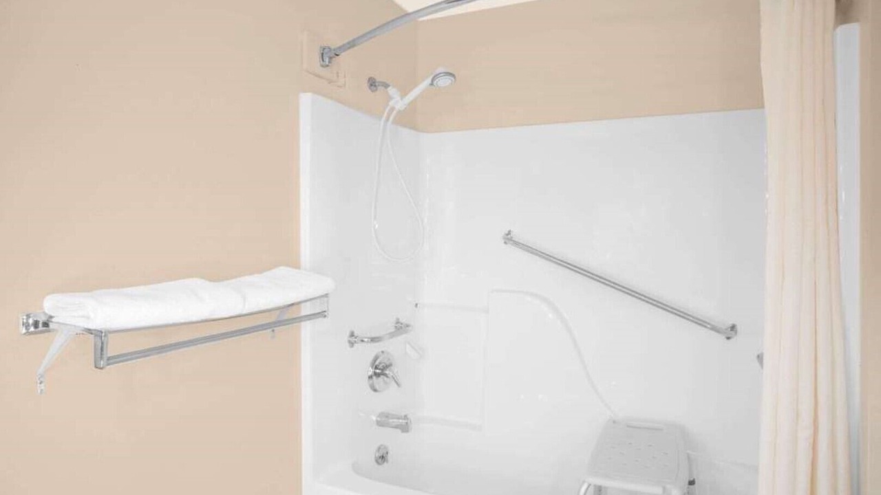 Photo of Bathroom in Vernal