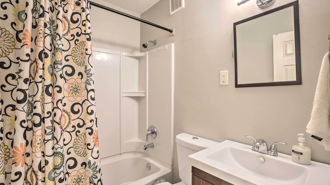 Photo of Bathroom in Northeast Kansas City