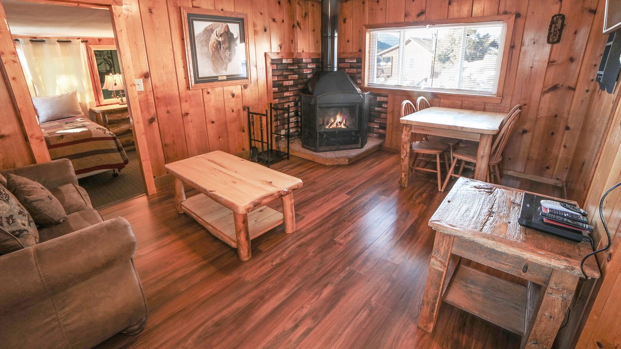 Photo of Livingroom in Estes Park