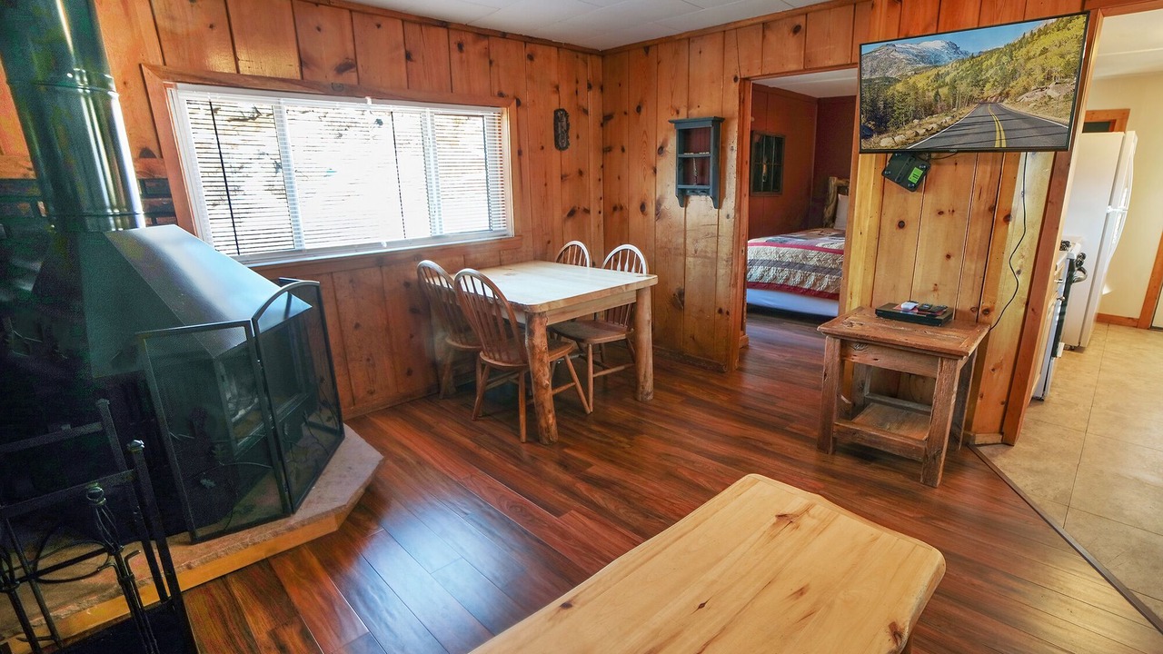 Photo of Livingroom in Estes Park