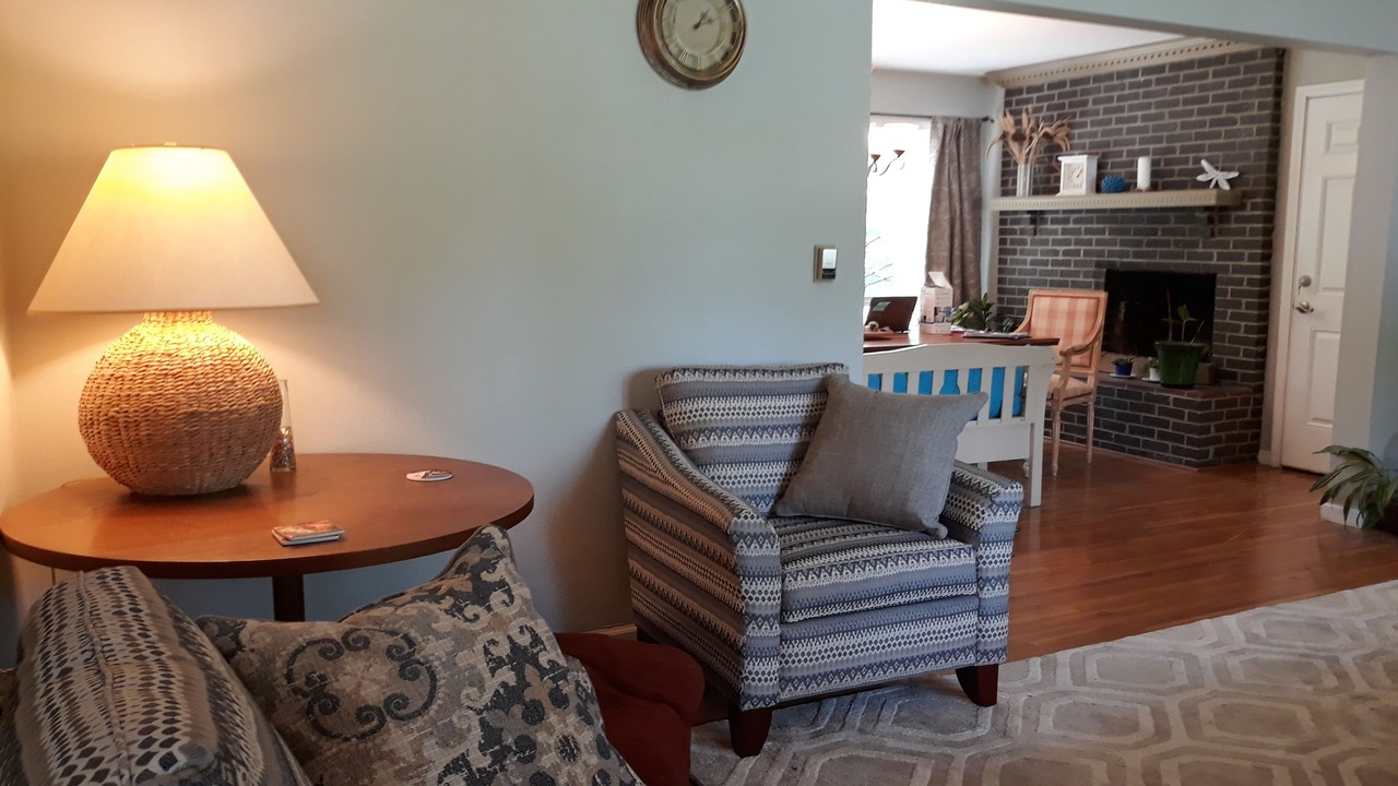 Photo of Livingroom in Overland Park