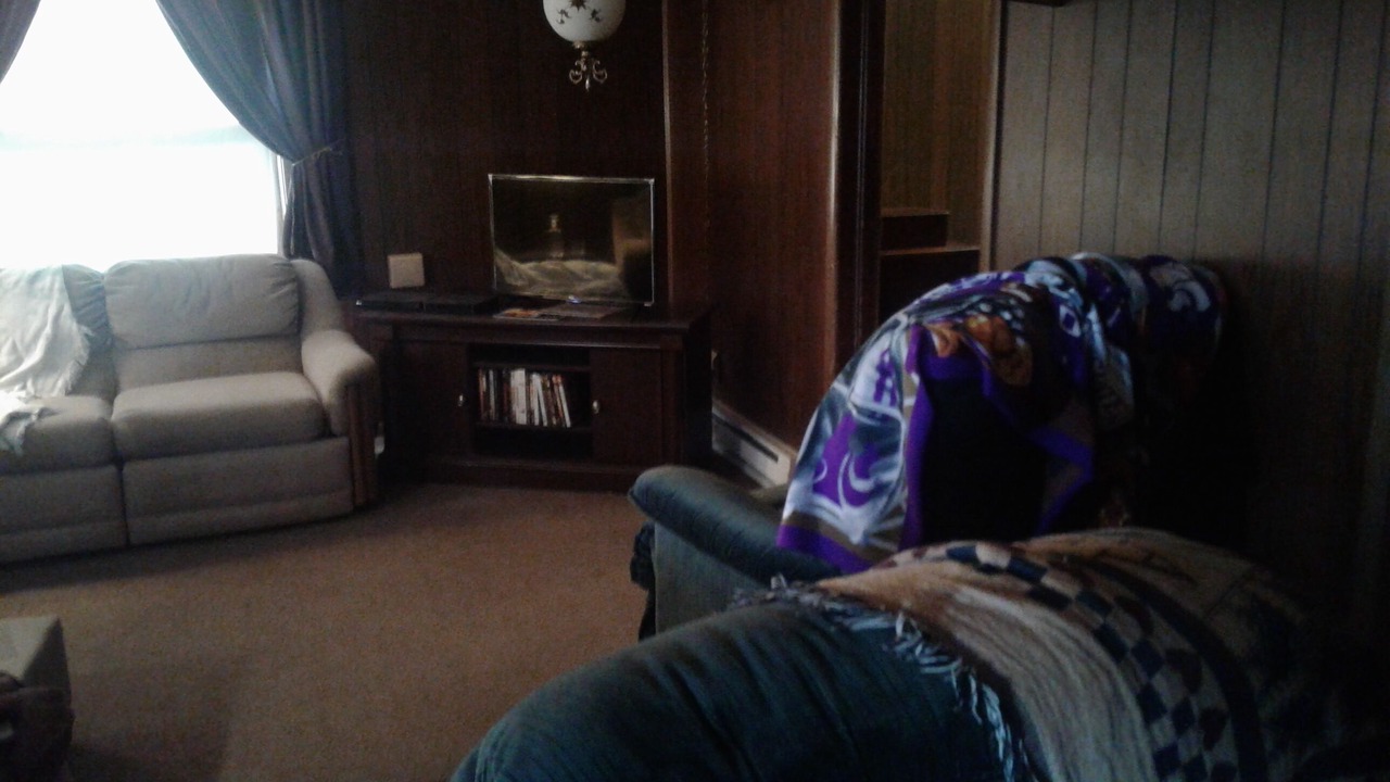 Photo of Livingroom in Osage County