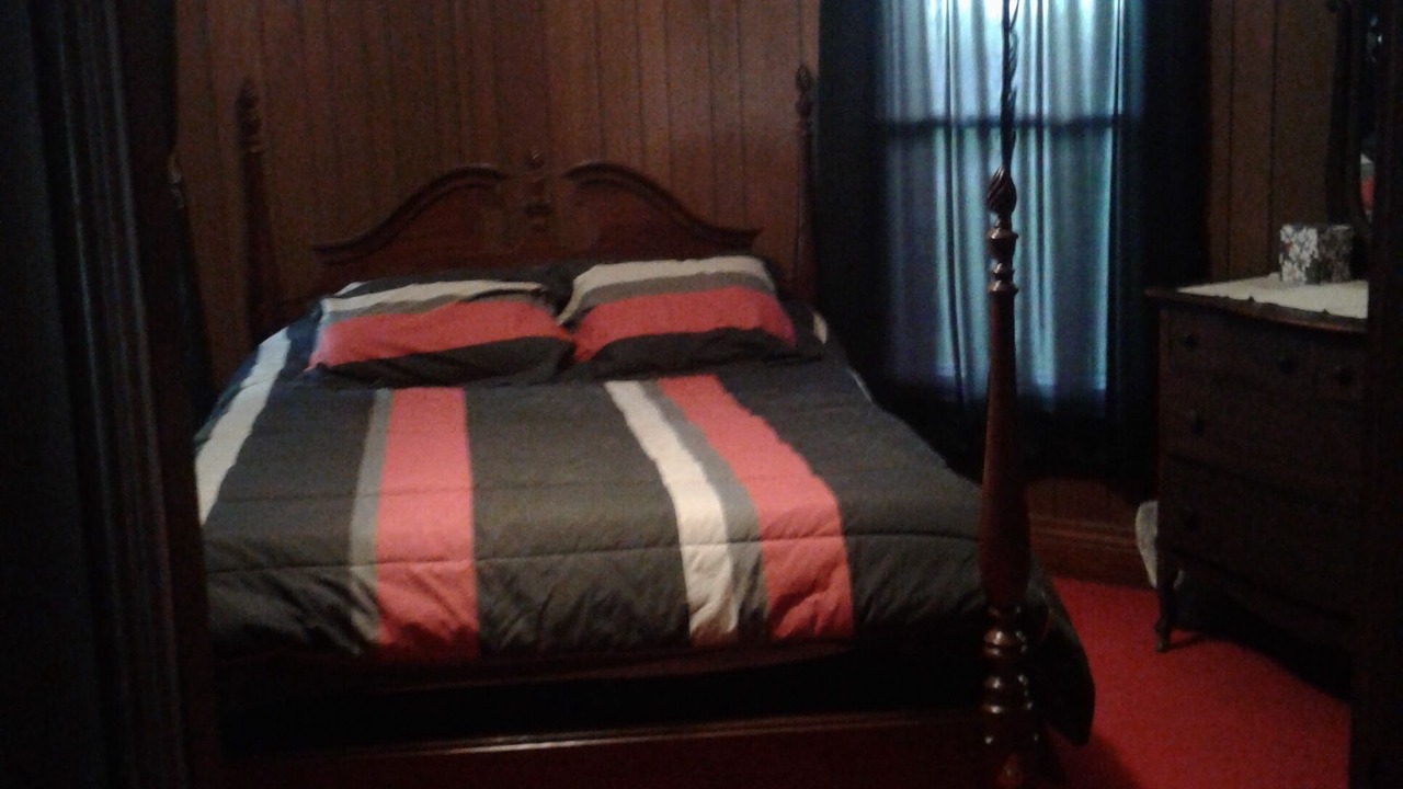 Photo of Bedroom in Osage County