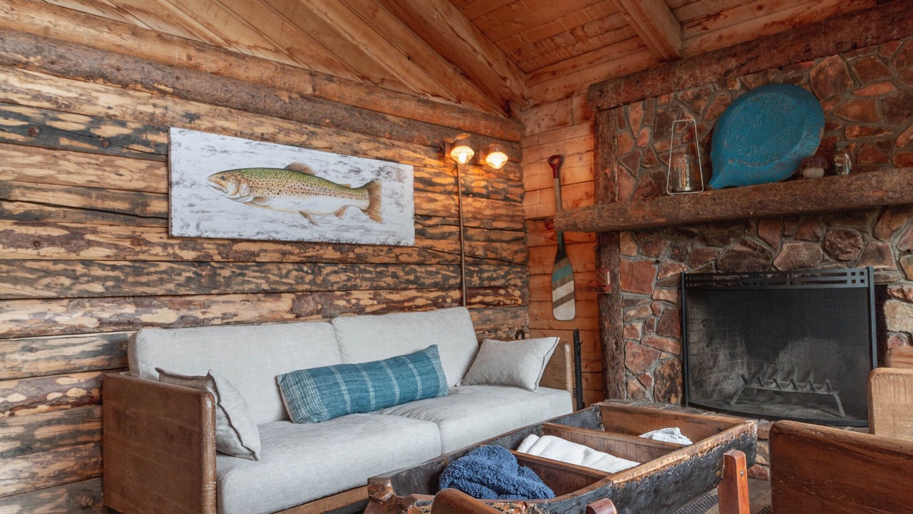 Photo of Livingroom in Lake City