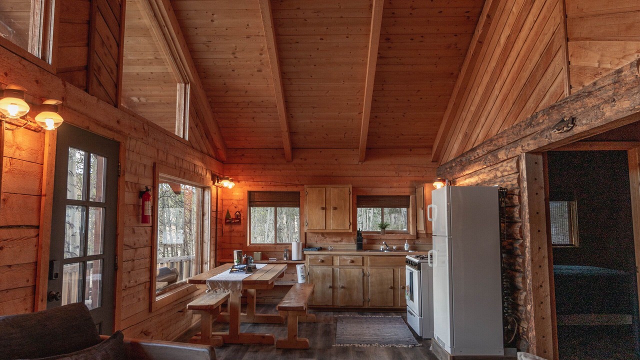 Photo of Livingroom in Lake City
