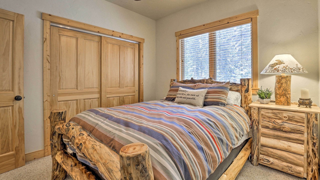 Photo of Bedroom in Blue River