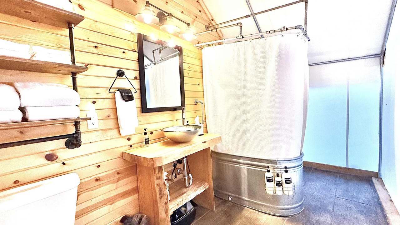 Photo of Bathroom in Orderville