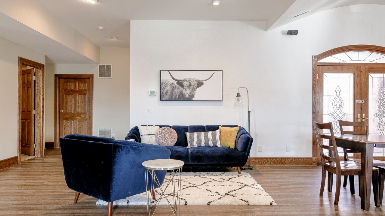Photo of Livingroom in Downtown Lincoln