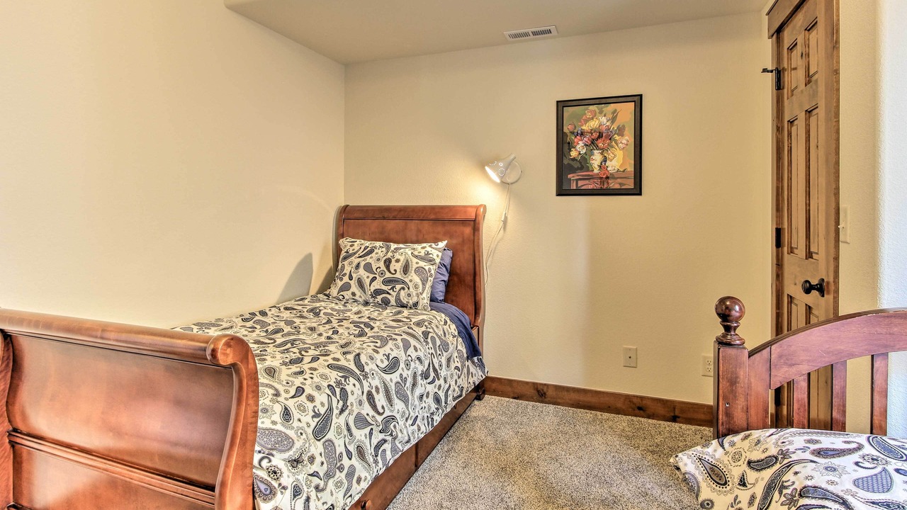 Photo of Bedroom in Estes Park