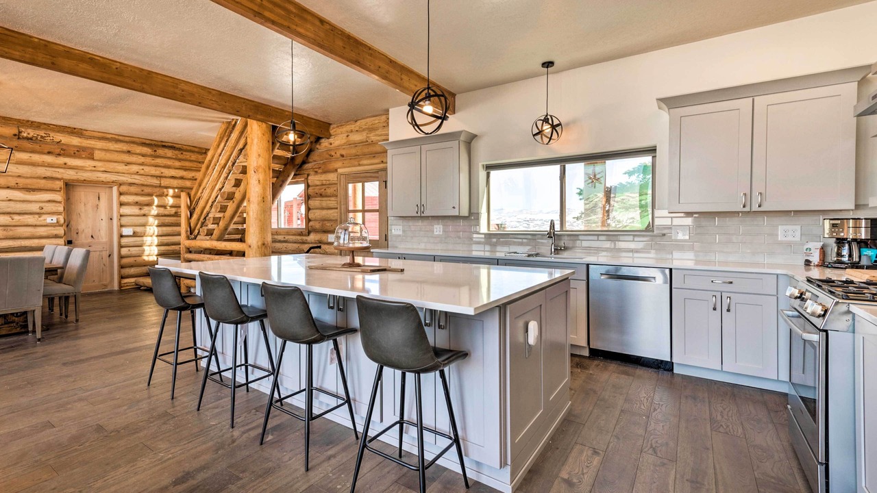 Photo of Others in Highland Estates