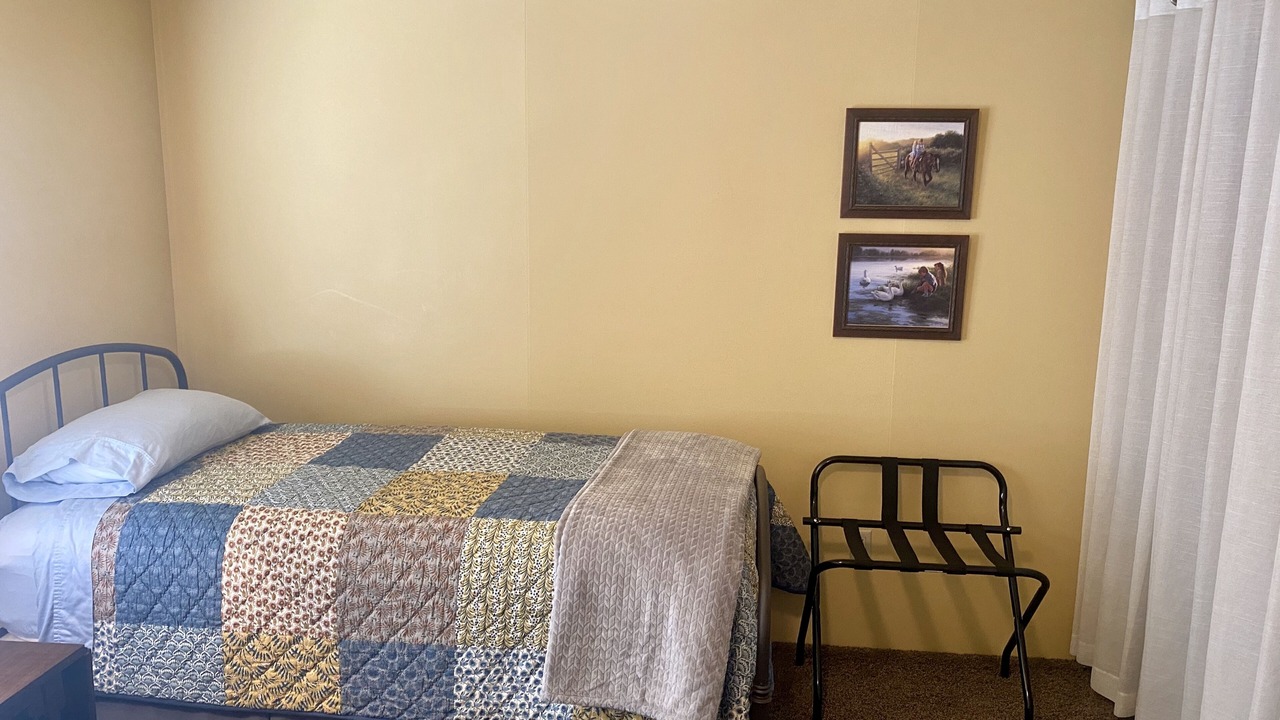 Photo of Bedroom in Torrey