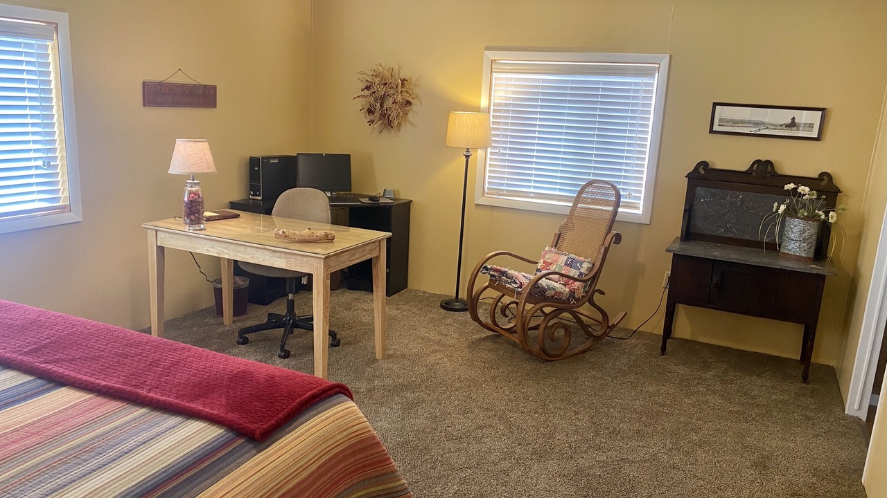 Photo of Bedroom in Torrey